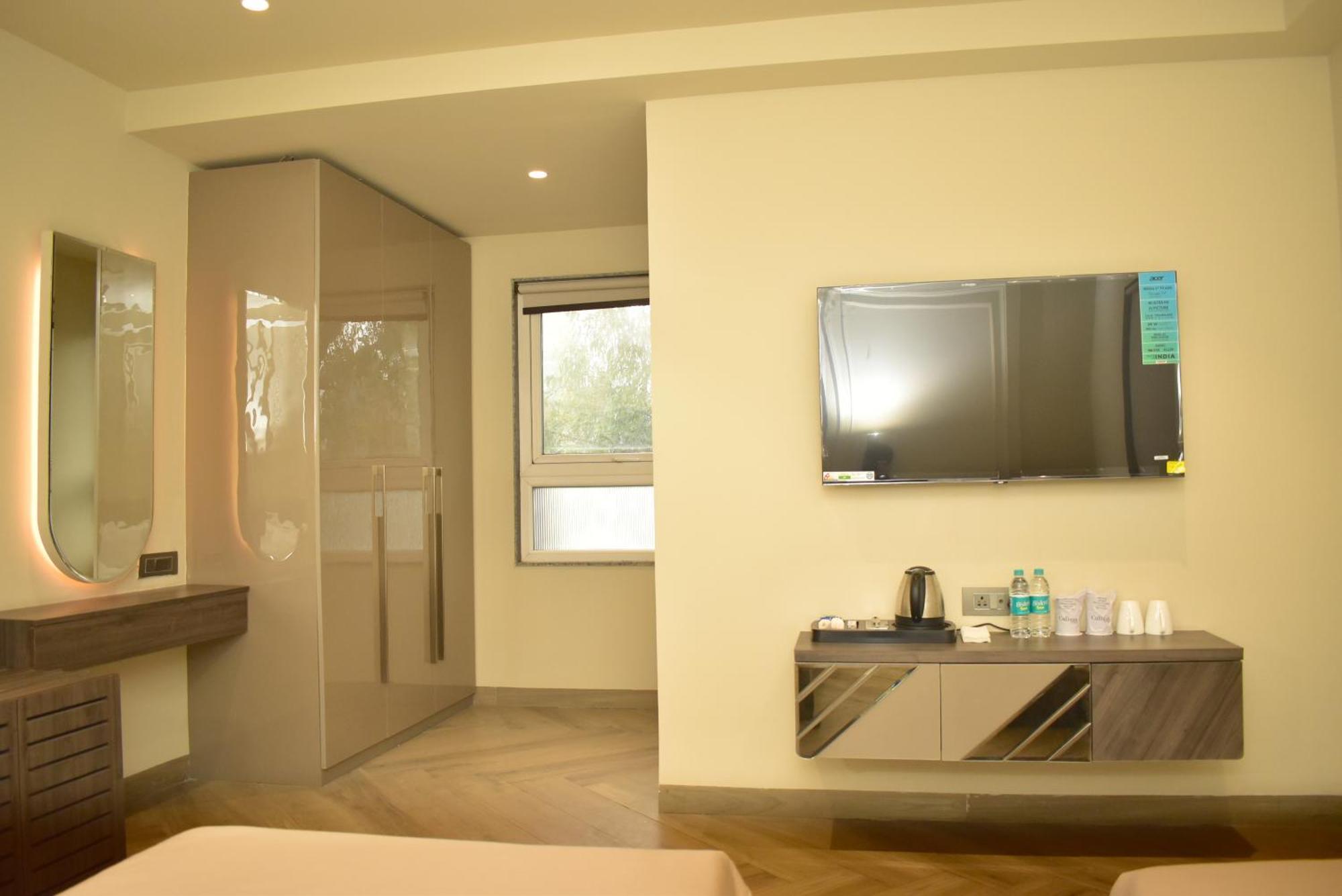 Hotel Cullinan By Qotel Janakpuri เดลี ภายนอก รูปภาพ